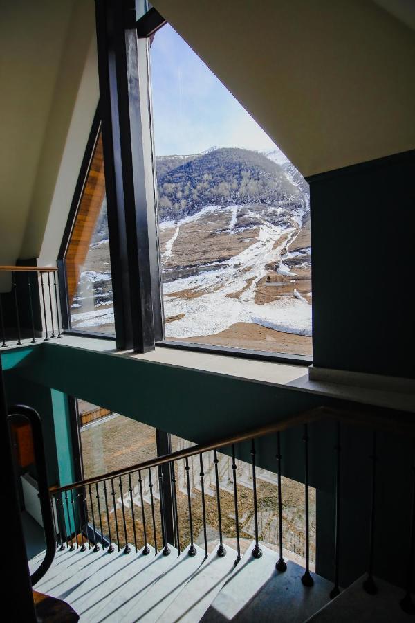 Suatis Resort Kazbegi Екстер'єр фото